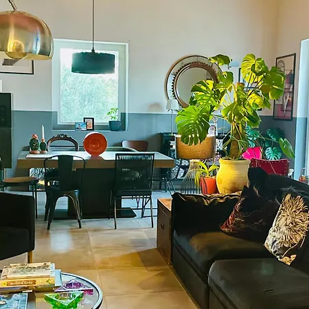 Unpazzoindietro فندق مبيت وإفطار